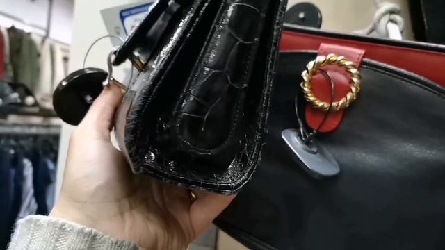 #фарфор#vintage#антиквариат Магазин винтажных вещей!ГЛАЗА РАЗБЕГАЮТСЯ В РАЗНЫЕ СТОРОНЫ! смотреть онлайн