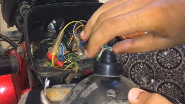 Tube Light Installation In Motorcycle Urdu / Honda CD 70 Bike Headlight Tube Test |Study Of Bikes| смотреть онлайн
