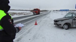 Сотрудники  полиции Сорочинского городского округа устанавливают обстоятельства ДТП