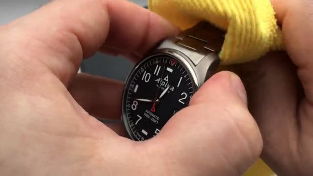 Alpina Startimer Pilot - пилоты за $600 смотреть онлайн