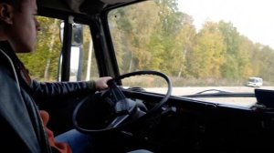 Обучаюсь вождению на камазе Категория С