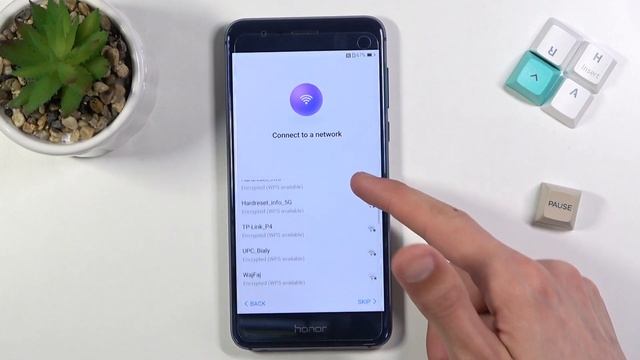 How to Set Up Honor 8 – Configure Device смотреть онлайн