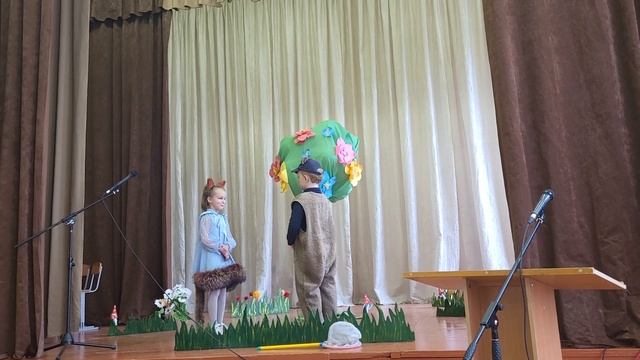 Медведь и Лиса 2022г Автор: Олеся Емельянова смотреть онлайн