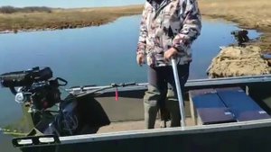 Обзор. ПНД Гибридная лодка болотоход