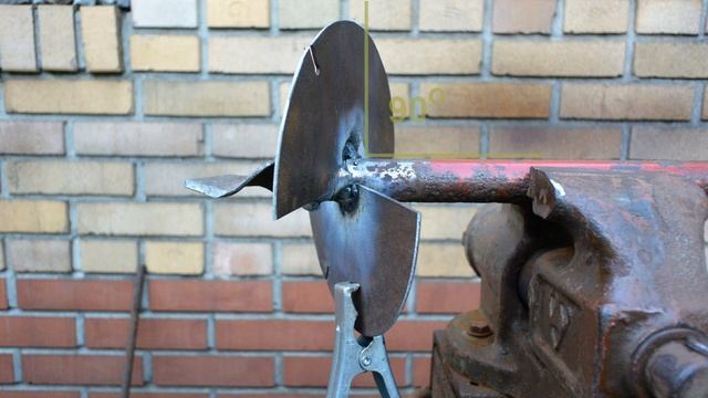 Сделай садовый бур Garden Drill Homemade смотреть онлайн