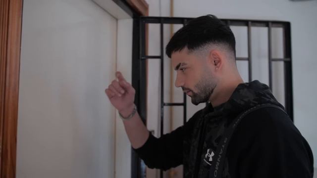 ЗАКЛЕЩЕНА В ПЕРАЛНЯТА - Светът на Ванката