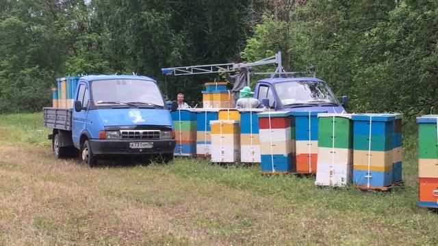 Подъёмник (кран-балка) для погрузки пчёл смотреть онлайн