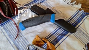 ОБЗОР НОЖА MORAKNIV SERVIS: ОДИН ИЗ САМЫХ МАЛЕНЬКИХ НОЖЕЙ ЗАЧЕМ ОН НУЖЕН?!