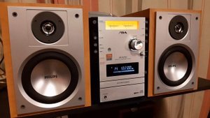 Музыкальный центр Aiwa XR FA- 700 ( Стрелочки) Акустика Philips