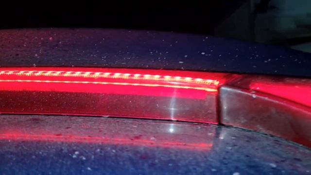 Подсветка отражателя крышки багажника Kia Rio IV смотреть онлайн