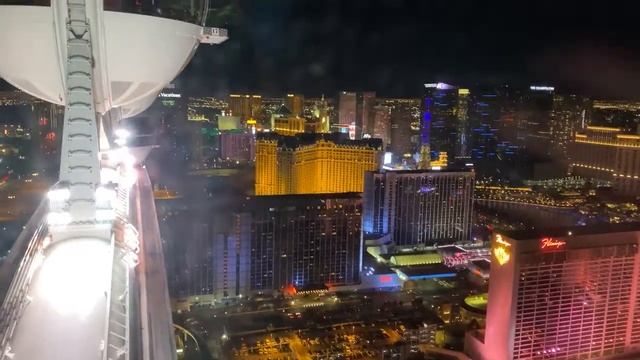 Колесо Обозрения в Лас-Вегасе - Самое высокое колесо обозрения в мире - Лас-Вегас Невада США смотреть онлайн