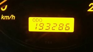 Toyota Avensis. Отключение/включение сигнала ремней безопасности.