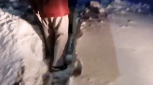 После спасения 84-летней старушки, врачи «неотложки» из Самарской области расчистили ей двор