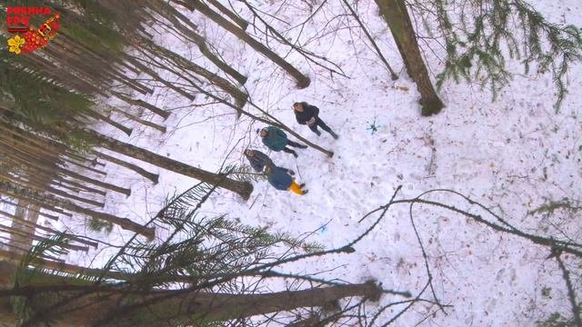 Снимаем квадрокоптер с дерева с помощью тарана