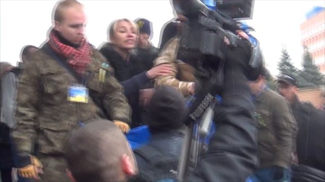 Сожжение флага Партии Регионов