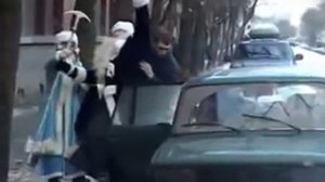 Приколы нашего городка. Пьяный Дед Мороз.flv