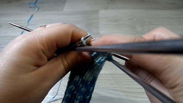 Вяжем ровный рукав, прибавки. Джемпер Часть 1 смотреть онлайн