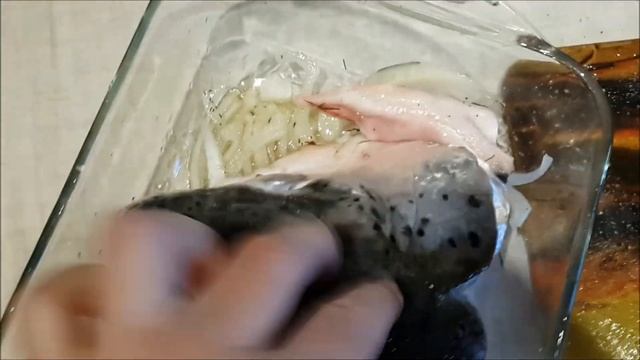 Голова семги, запеченная в духовке. смотреть онлайн