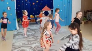 Игра "Роботы и звездочки!"