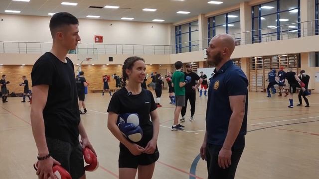 Мастер класс по кикбоксингу 6-и кратного чемпиона мира Владислава Туйнова в Горном @spmi смотреть онлайн