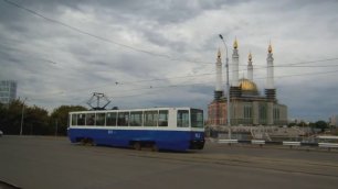 .город уфа 5 октября 2022.улица мингажева мечеть аль-рахим. уфимский синий трамвай .ЭЛЕКТРОТРАНСПОРТ