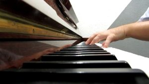 Не горюй  Гия Канчели пианиноPetrof