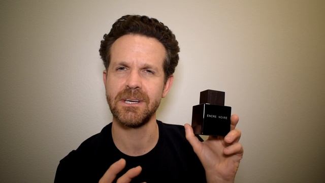 Обзор аромата Lalique Encre Noire. Необычный взгляд на "Черные Чернила" Лалик.