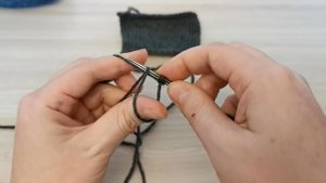 Вязание для начинающих, видео урок Перекрестный набор петель Болгарский зачин