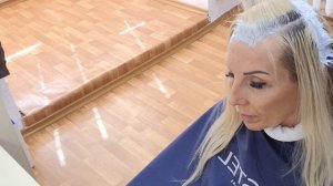 Впервые!!! Обесцвечиваю на 12% оксиде. Пепельный блонд???