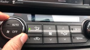 Toyota RAV4 – how to turn on/off heater And air-conditioning unit