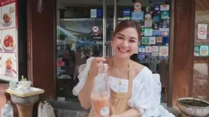 Все мужчины ходят в Бангкоке к ней выпить! Самая популярная Coffee Lady - таиландская уличная еда