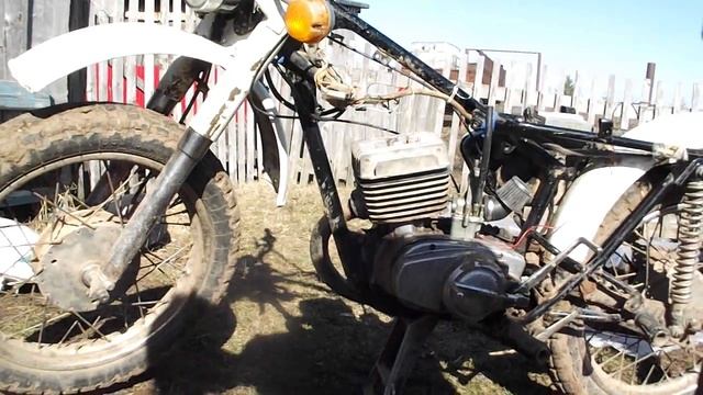 История мотоцикла Минск 125 и осмотр его поршневой