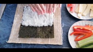 Как я готовлю суши//закручиваем суши правильно