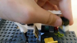 Обзор на лего бэт пещеру ( самоделка )