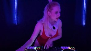 Eva Kari DJ Speed Mixing Short.mp4