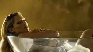 12  Реклама Пако Рабан Леди Миллион О Май Голд 2014   Хана Жирикова