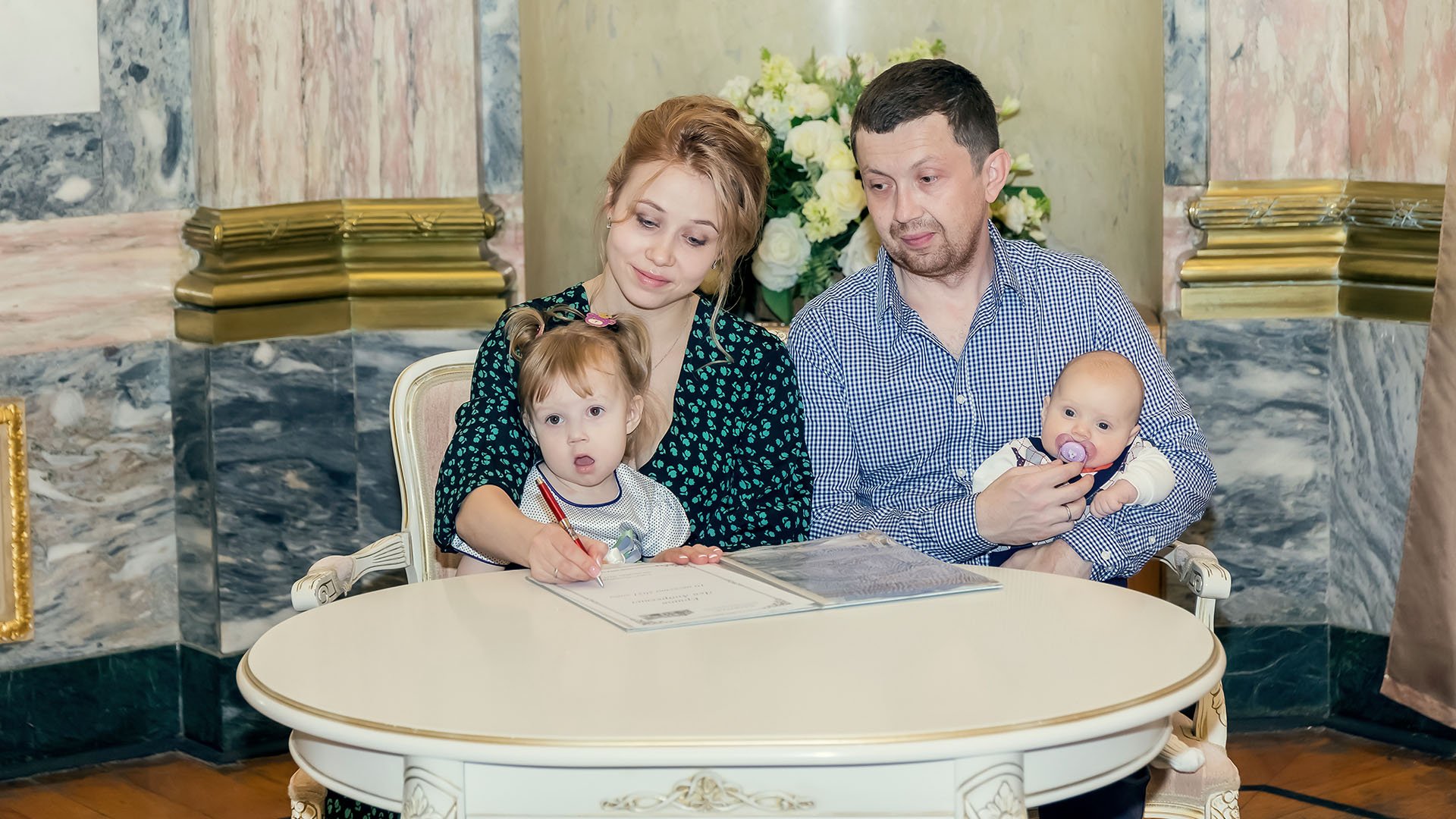 Дворец Малютка торжественная регистрация рождения фото и видеосъемка смотреть онлайн