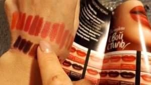 Свотчи ультракремовой губной помады 5-в-1 The ONE Colour Stylist Ultimate