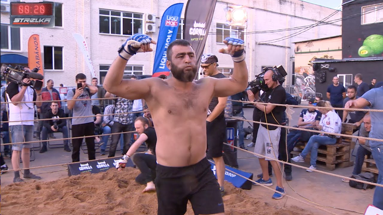 ДИКИЙ ОХОТНИК против ВОЛКА !!!! смотреть онлайн