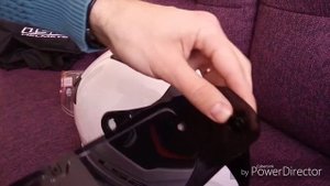 Как поменять Визор на шлеме LS2. Система pin lock