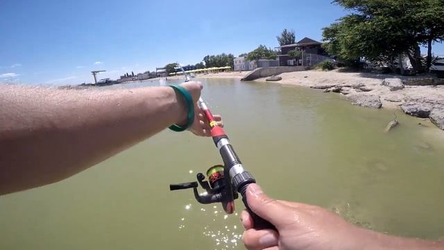 ЕЙСК. Рыбалка на Азовском море. Лиман. г.Ейск. Пляж гостиницы Парус. смотреть онлайн