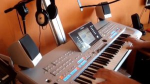 L'Italiano - Yamaha Tyros 4