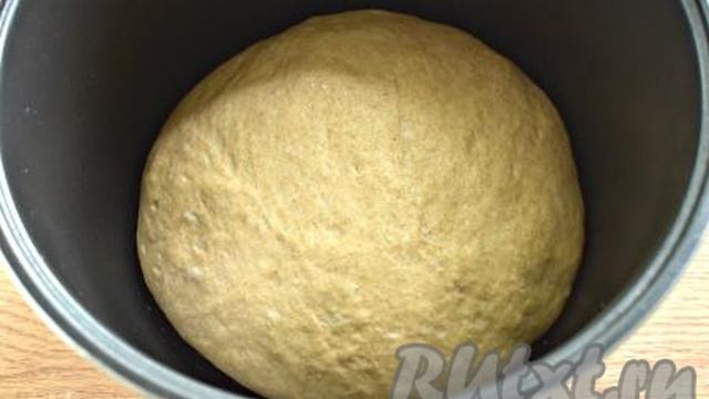 Булочки из цельнозерновой муки на дрожжах