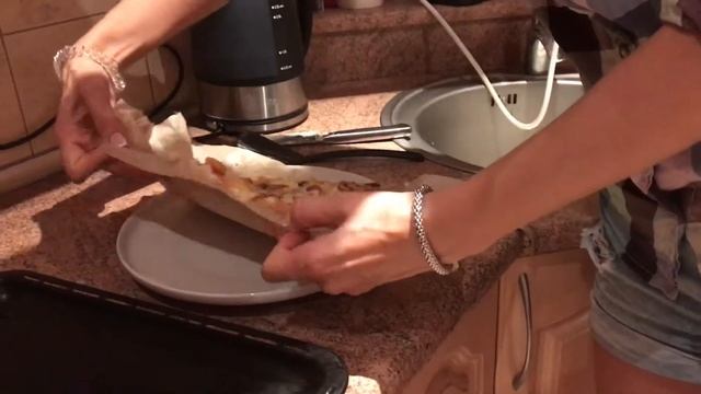 Приготовление пиццы с креветками ! ???Часть 2. Выпуск 32