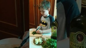 Омлет с сыром и петрушкой.  ...вкусный, лёгкий,  сытный завтрак от Данилы