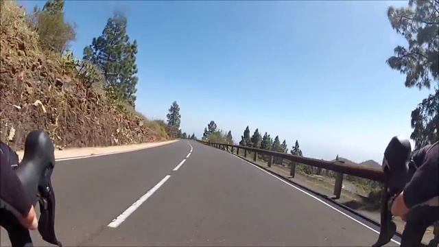 GOPro Hero 2 HD Road Cycling the TF21 in Tenerife - Vilaflor towards Granadilla de Abona смотреть онлайн
