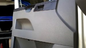 Как снять обшивку карту передней двери VW T5 demontaz boczka drzwi przod/door panel removal!