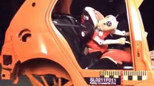 Краш тест Kiddy Cruiserfix Pro Лобовой удар Манекен Q10