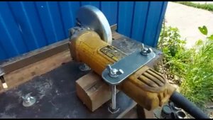 Самодельное приспособление для зачистки труб от ржавчины