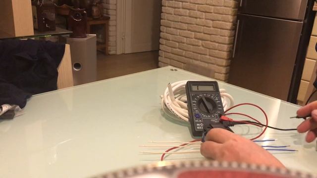 Подключение реверса асинхронного двигателя через двухпозиционный переключатель
